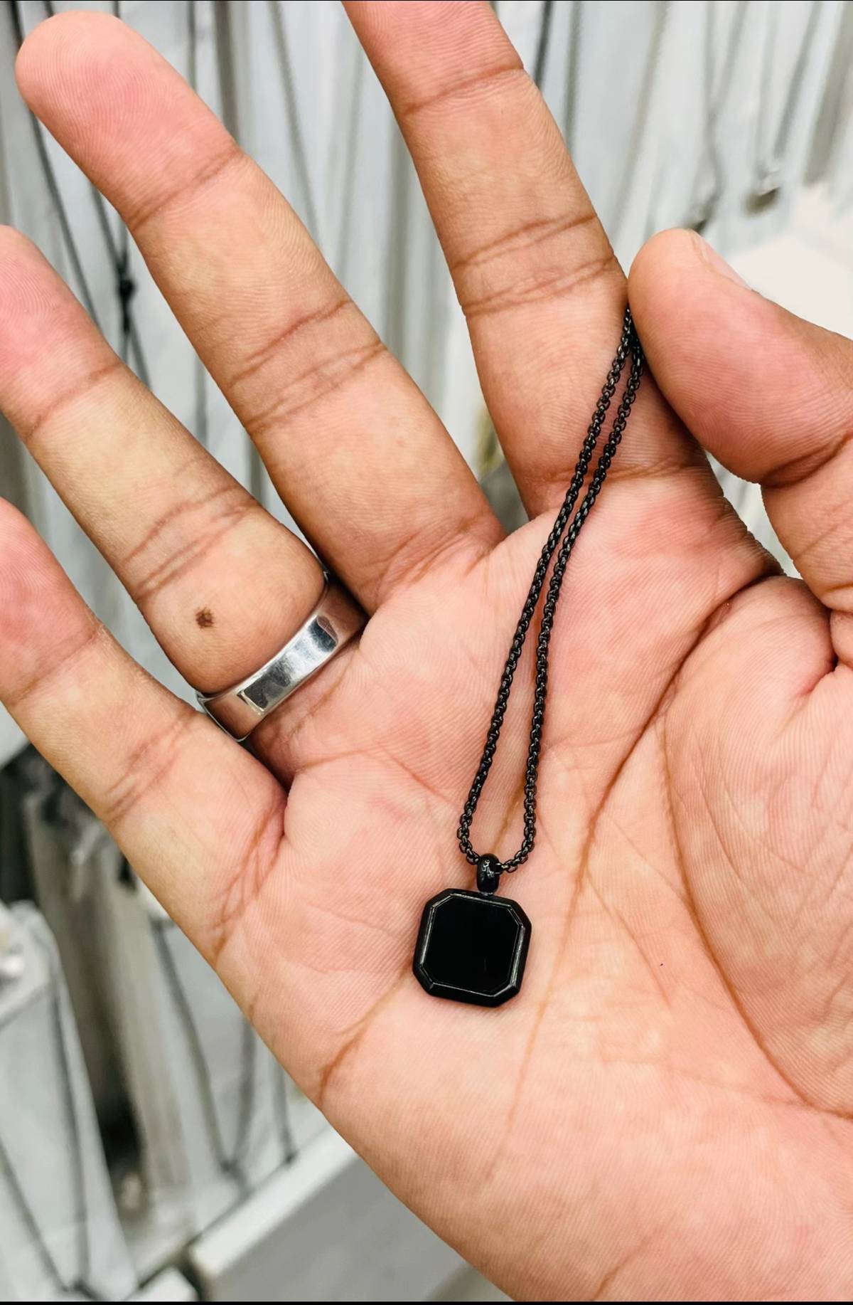 Black pendant Necklace