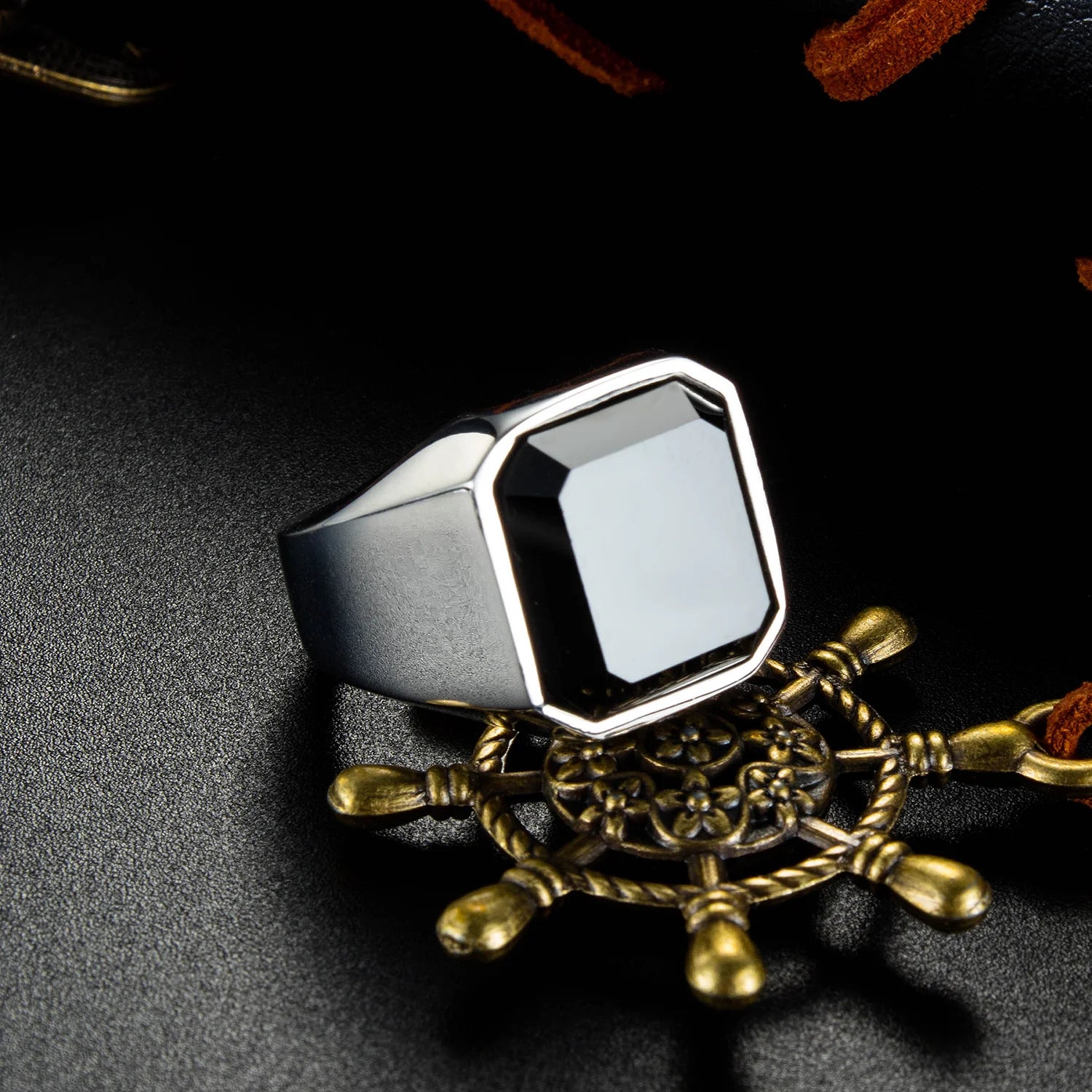 Men’s Black Onyx Ring – Silver Band